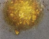 A picture of step 2 of Matar Paneer.