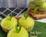 Foto langkah ke 7 dari resep 835. Bolu Kukus Santan Pandan 2 Telur Aja!.