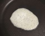 Foto del paso 1 de la receta: Bacalao en tinta de calamar y crujiente de pescado