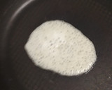Foto del paso 1 de la receta: Bacalao en tinta de calamar y crujiente de pescado