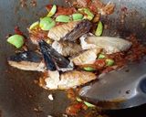 Foto langkah ke 2 dari resep Tumis sambel tongkol.