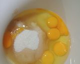 Foto langkah ke 1 dari resep Bolu Marmer Jadul.