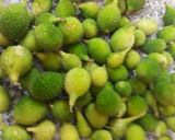 કંટોળા નું શાક(kantolo nu saak recipe in Gujarati) રેસીપી સ્ટેપ1ફોટો