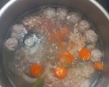 Foto langkah ke 5 dari resep Sup baso ikan tenggiri.