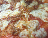 Foto del paso 3 de la receta: Pizza rápida de carne mixta con salsa barbacoa