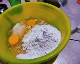 Foto langkah ke 1 dari resep Bolu Kukus Mekar.