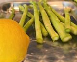 Hình bước làm 2 của món Cá Hồi Sốt Hollandaise