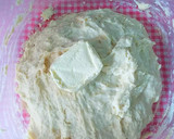 Foto del paso 6 de la receta: Roscones tiernos de leche, mantequilla y pepitas de chocolate
