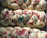 A picture of step 10 of Whosayna’s Rolls and Breads.