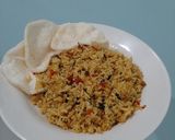 Foto langkah ke 7 dari resep Nasi Goreng Daun Mengkudu Pedas.