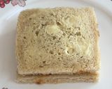A picture of step 4 of Grilled Chicken Salami Sandwich.