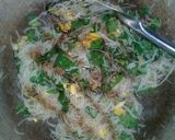 Foto langkah ke 3 dari resep Bihun Goreng.