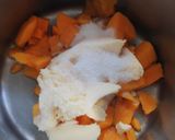 A picture of step 2 of Mango Mastani 🥭.