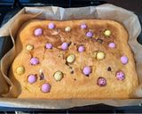 A picture of step 6 of Easter GF blondies.