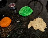 A picture of step 7 of Tiranga Kaaju Burfi.
