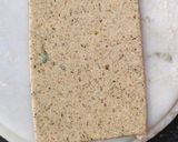 A picture of step 6 of Aloo suji toast.