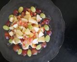 A picture of step 1 of Mixed fruit salad.