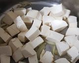 A picture of step 2 of Mixed Veggies & Tofu Soup.