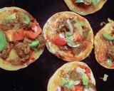 A picture of step 8 of Mini Tawa pizza.