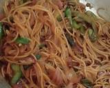Restaurant style veg sezvan noodles recipe step 5 photo