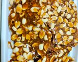 સીંગદાણા ની ચીકી (peanuts chikki recipe in gujarati) રેસીપી સ્ટેપ5ફોટો