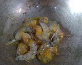 বাগদা চিংড়ি কারি (Bagda Chingri Curry recipe in Bengali) রেসিপির ধাপ 2 ছবি