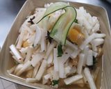 A picture of step 4 of Christmas Daikon pickle.