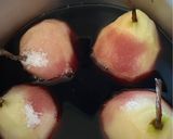 Foto del paso 3 de la receta: Peras al vino tinto