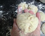 Foto do passo 3 de Pãozinho fácil recheado de calabresa e queijo