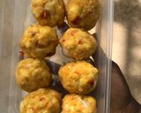 A picture of step 4 of Yam balls.