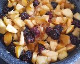Foto del paso 4 de la receta Crumble de manzana con moras