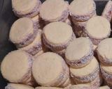 Foto del paso 5 de la receta: Alfajor de Maizena