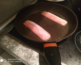 Foto del paso 3 de la receta: Hamburguesa doble con jamón serrano, queso y beicon
