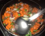 A picture of step 6 of Chinese beef and cabbage sauce.