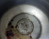 A picture of step 2 of Swaminarayan khichdi.