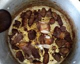 A picture of step 4 of Beef pilau.