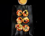 A picture of step 3 of Papdi pizza.