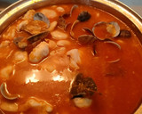 Foto del paso 3 de la receta: Fabes/Judiones con almejas y rape