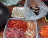 Foto del paso 4 de la receta: Chow fan con aceite de sésamo (guiso de arroz frito)
