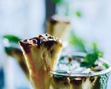 Foto del paso 4 de la receta Agua Detox de Piña con un toque de Menta