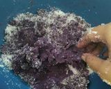 Foto langkah ke 2 dari resep Kue Mangkok Ubi Ungu.