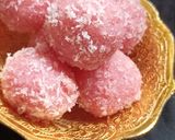 A picture of step 3 of 3 ingredients Coconut laddu.
