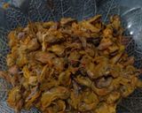 Foto langkah ke 1 dari resep Tumis kerang asam manis.