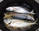 Foto langkah ke 1 dari resep Ikan Kembung Masak Kecap.