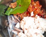 Foto langkah ke 4 dari resep Bothok Wungkus (Tahu, Teri & Pindang).