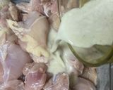 Foto langkah ke 1 dari resep Honey Lemon Chicken.
