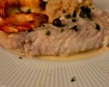 Foto del paso 7 de la receta: Brótola al roquefort, langostinos y timbal de arroz al fumet