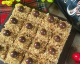 Foto langkah ke 8 dari resep Bailey's cake with cashew nougat.