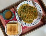 A picture of step 7 of 10 mins Hara lehsan Omelette (green garlic omelette).