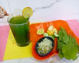 A picture of step 3 of Spinach Green Juice For Glowing Skin and Hair Care.